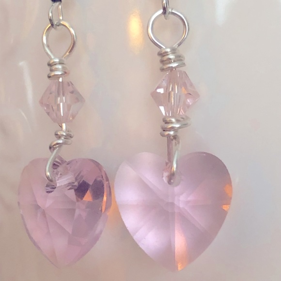 New Sparkling Glass Crystal Heart Handmade Bent Wire Earrings Pastel Blush Pink - Picture 2 of 5